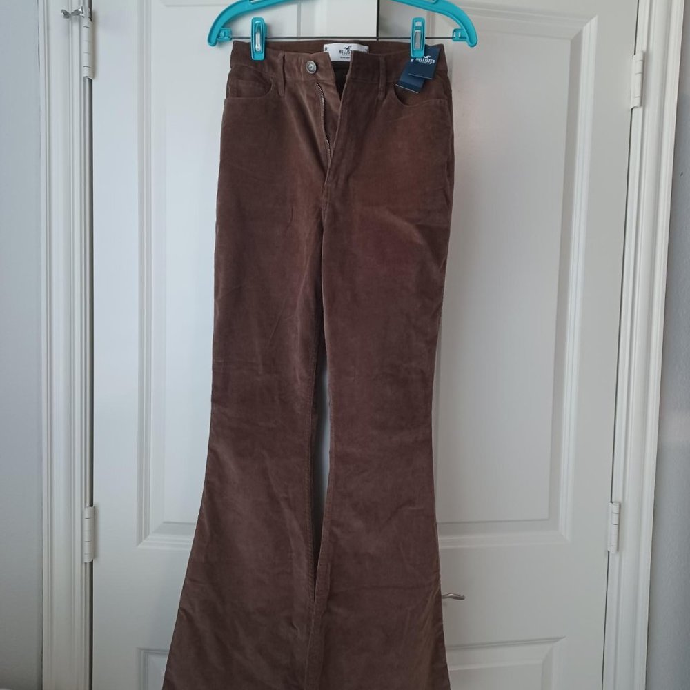 Hollister Corduroy Bellbottom Pants Size 3R